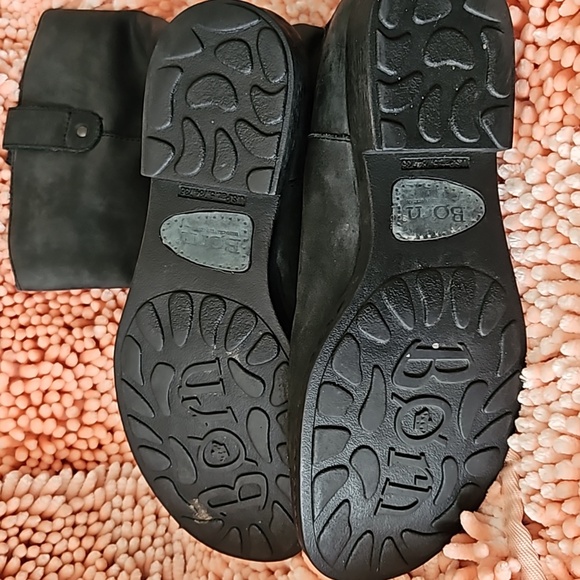 Born boots 7 1/2 - Picture 2 of 3